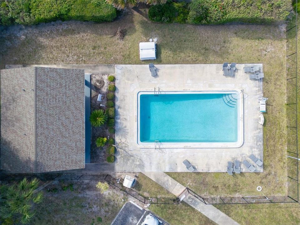 For Sale: $249,900 (2 beds, 2 baths, 1296 Square Feet)