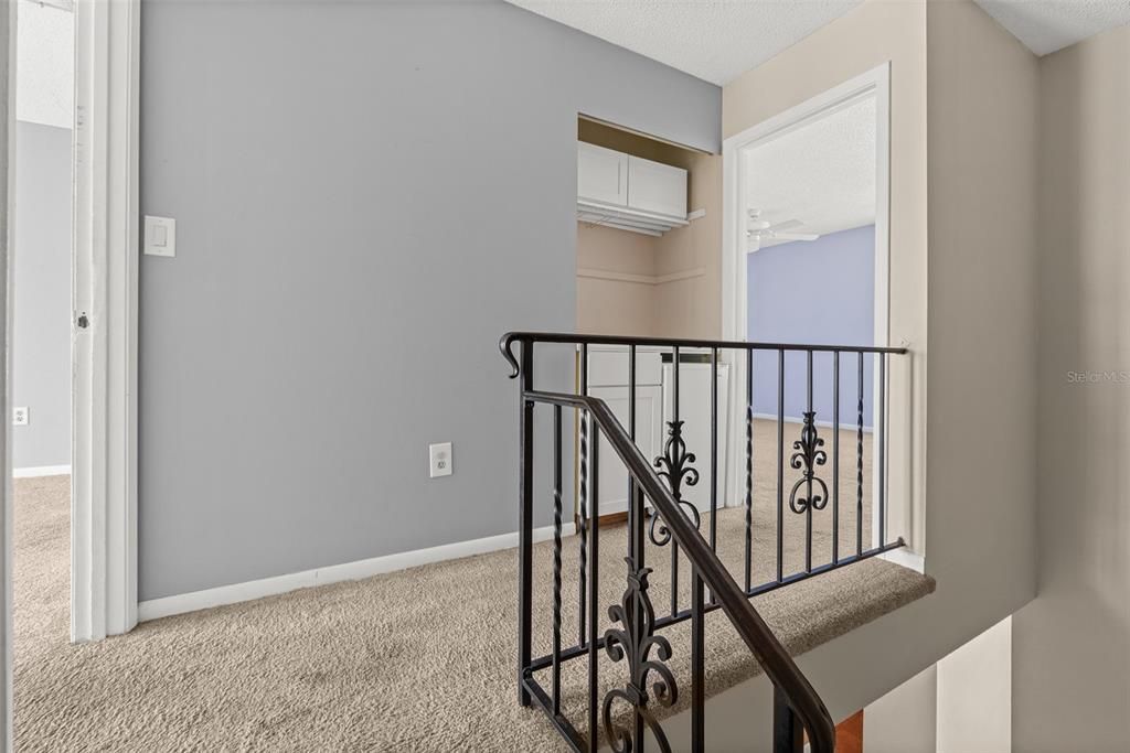 For Sale: $249,900 (2 beds, 2 baths, 1296 Square Feet)