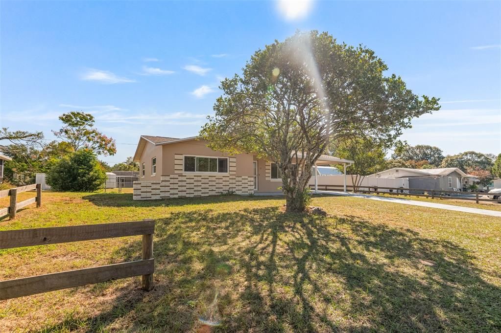 待售: $185,900 (2 贝兹, 1 浴室, 936 平方英尺)