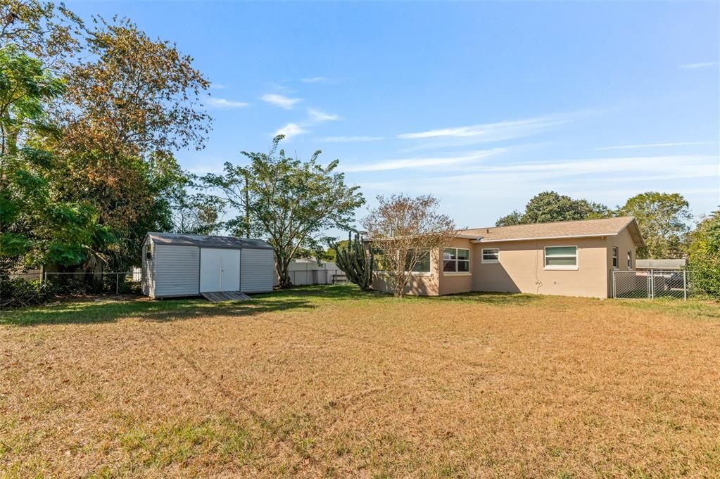 待售: $185,900 (2 贝兹, 1 浴室, 936 平方英尺)