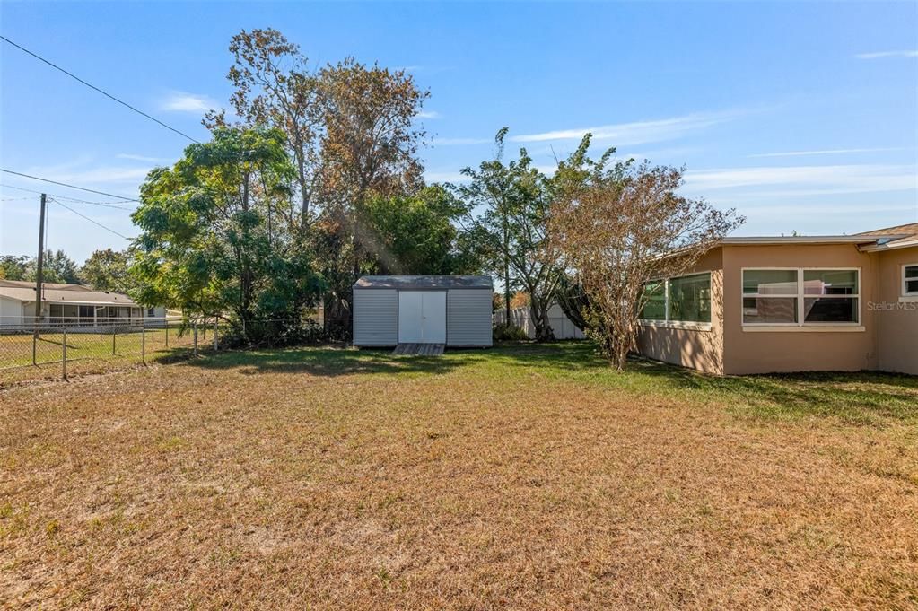 待售: $185,900 (2 贝兹, 1 浴室, 936 平方英尺)