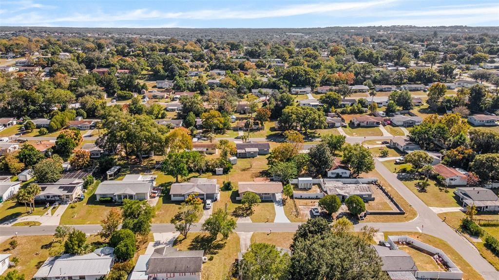 待售: $185,900 (2 贝兹, 1 浴室, 936 平方英尺)