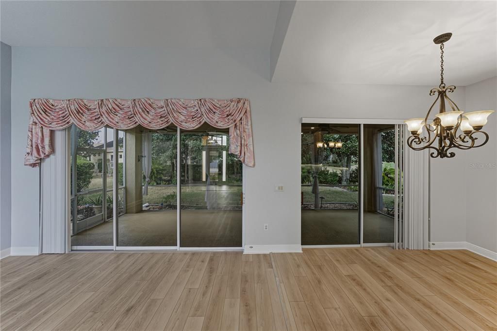 En Venta: $345,000 (3 camas, 2 baños, 1875 Pies cuadrados)