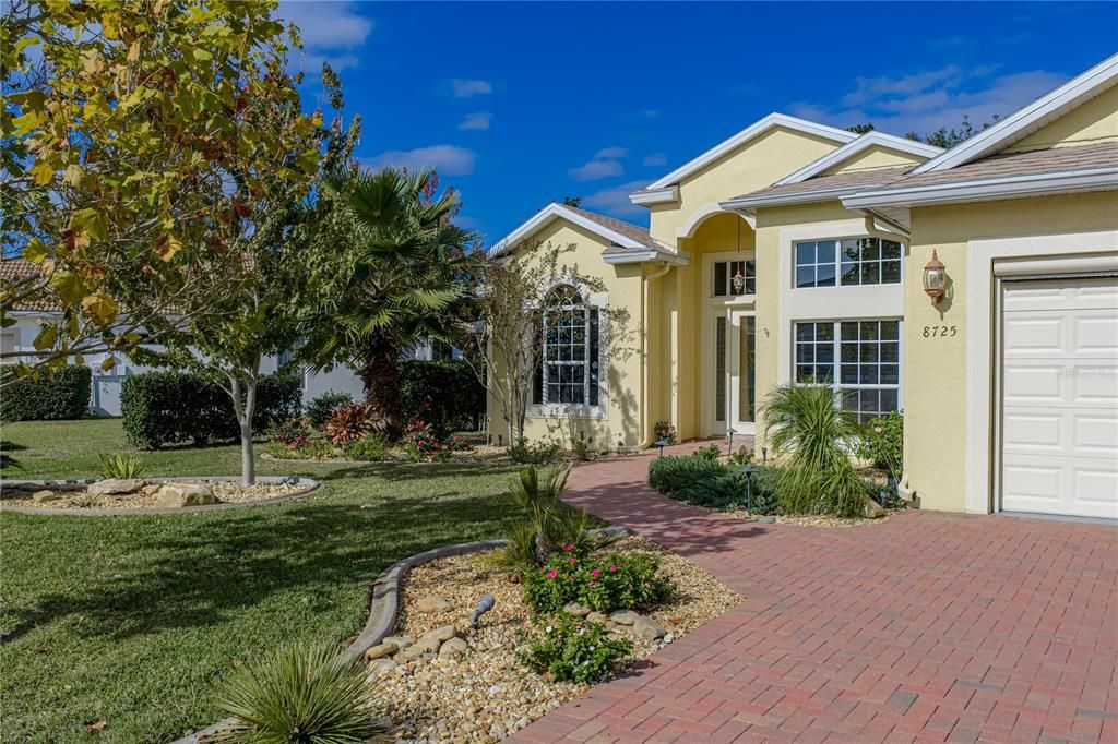 En Venta: $345,000 (3 camas, 2 baños, 1875 Pies cuadrados)