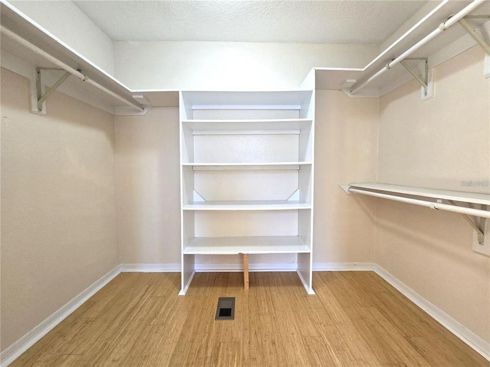 For Rent: $1,600 (2 beds, 2 baths, 1312 Square Feet)