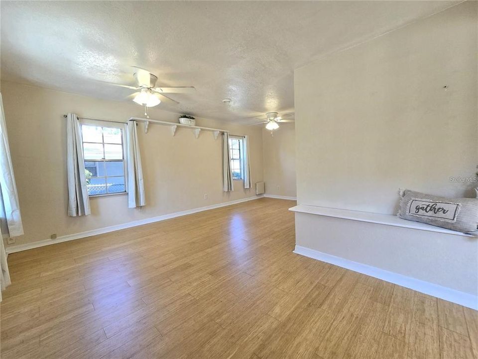 For Rent: $1,600 (2 beds, 2 baths, 1312 Square Feet)