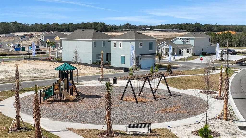 Active With Contract: $750,990 (4 beds, 3 baths, 3144 Square Feet)