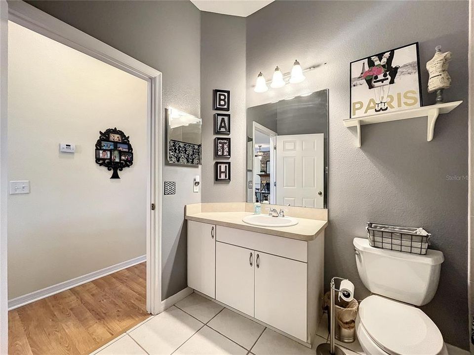 待售: $599,900 (4 贝兹, 2 浴室, 2125 平方英尺)