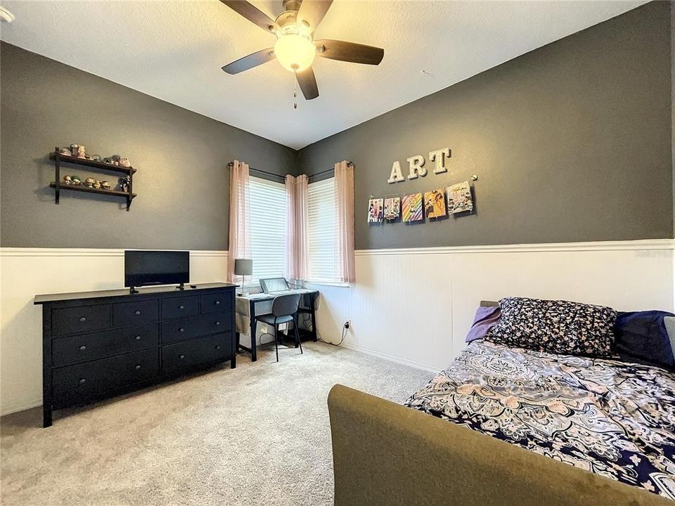 待售: $599,900 (4 贝兹, 2 浴室, 2125 平方英尺)