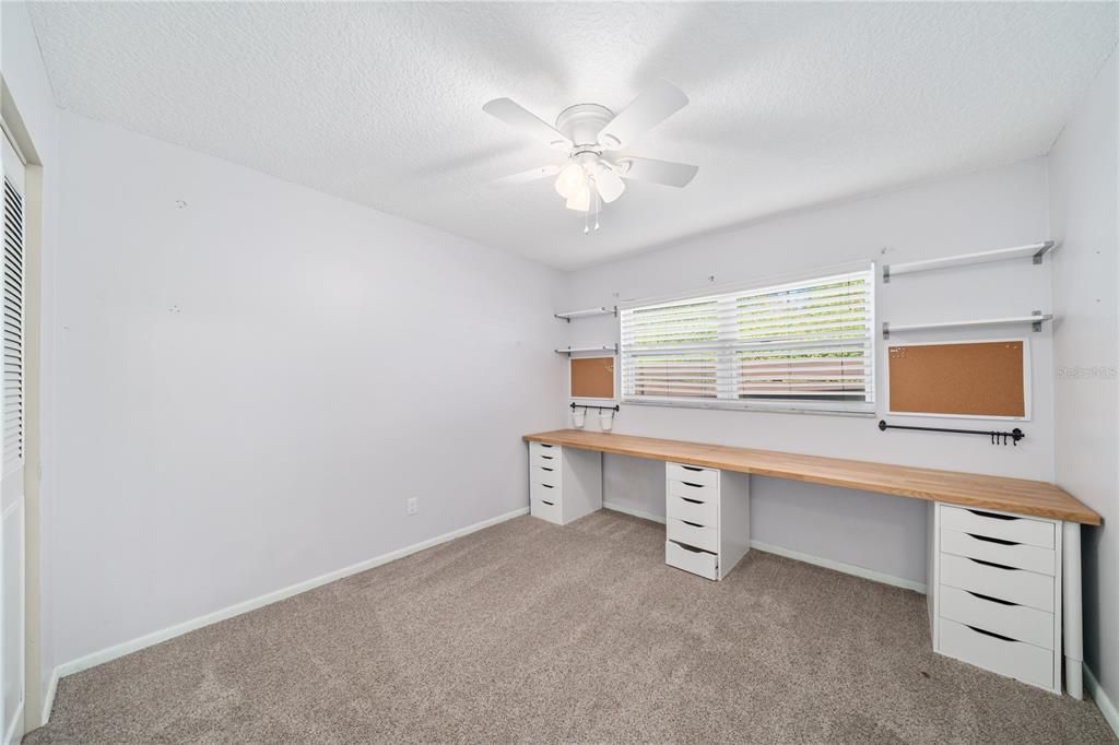 На продажу: $449,000 (4 спален, 2 ванн, 1738 Квадратных фут)