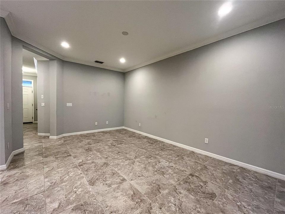 En Renta: $2,100 (3 camas, 2 baños, 1525 Pies cuadrados)