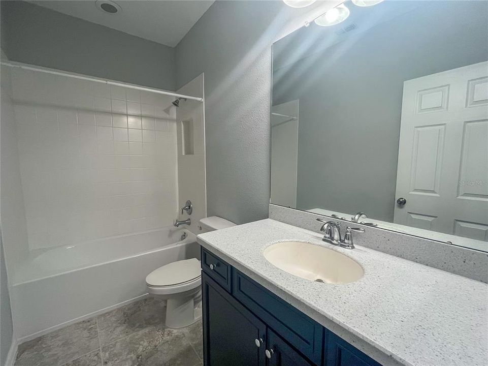 En Renta: $2,100 (3 camas, 2 baños, 1525 Pies cuadrados)