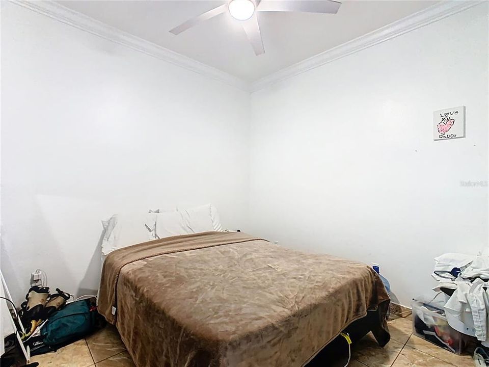 出租: $2,800 (4 贝兹, 3 浴室, 2221 平方英尺)