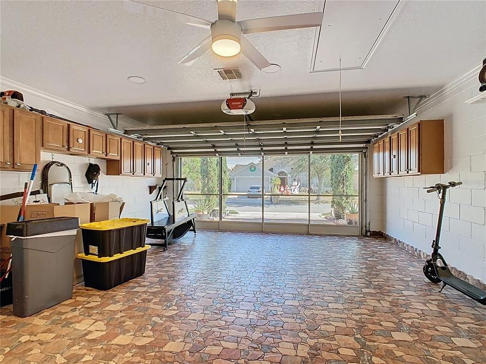 出租: $2,800 (4 贝兹, 3 浴室, 2221 平方英尺)