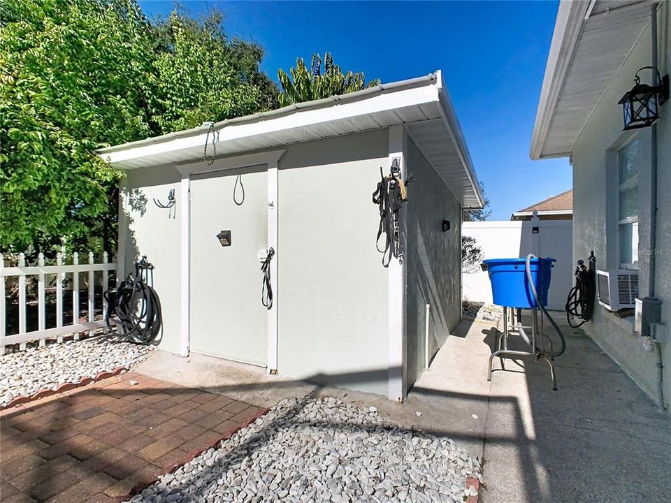 出租: $2,800 (4 贝兹, 3 浴室, 2221 平方英尺)