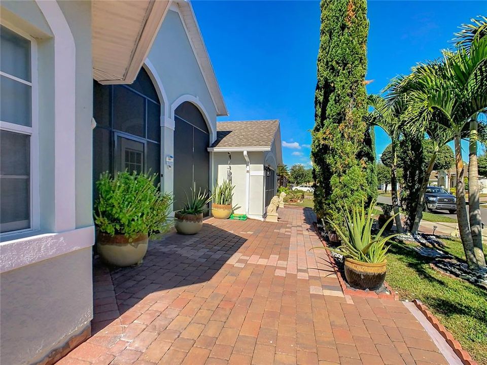 出租: $2,800 (4 贝兹, 3 浴室, 2221 平方英尺)