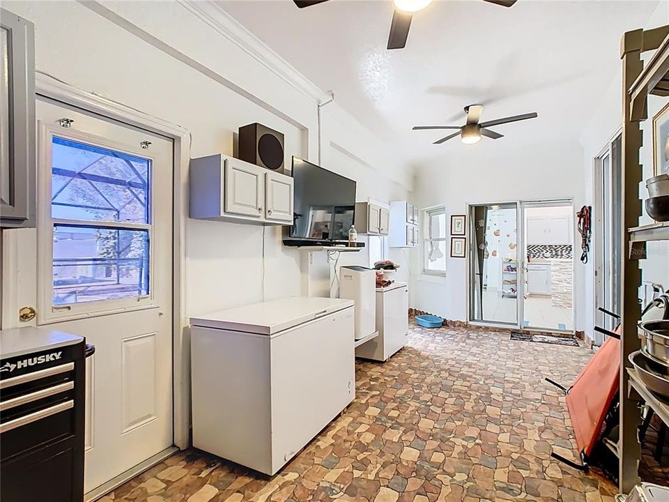 出租: $2,800 (4 贝兹, 3 浴室, 2221 平方英尺)