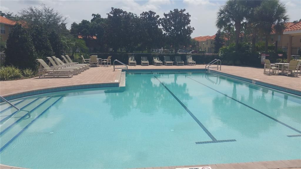 En Renta: $1,800 (3 camas, 3 baños, 1363 Pies cuadrados)