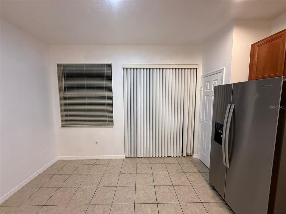 En Renta: $1,800 (3 camas, 3 baños, 1363 Pies cuadrados)