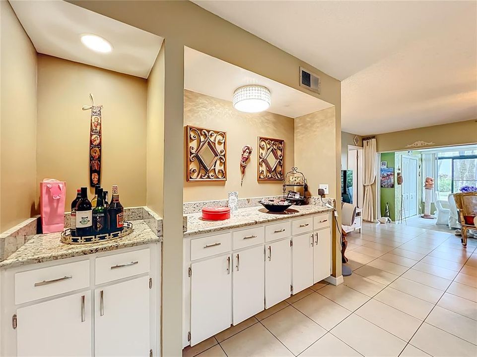 En Venta: $249,999 (3 camas, 2 baños, 1618 Pies cuadrados)