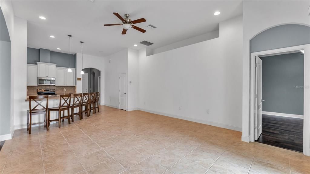 For Sale: $360,000 (4 beds, 2 baths, 1981 Square Feet)