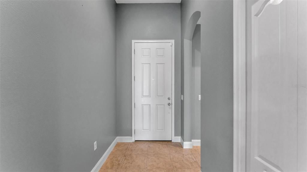 For Sale: $360,000 (4 beds, 2 baths, 1981 Square Feet)