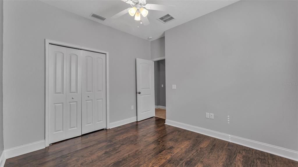 For Sale: $360,000 (4 beds, 2 baths, 1981 Square Feet)