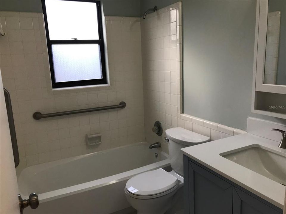 For Rent: $1,700 (3 beds, 2 baths, 1332 Square Feet)