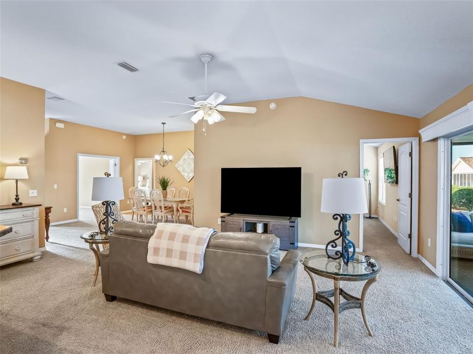 En Renta: $4,200 (3 camas, 2 baños, 1724 Pies cuadrados)