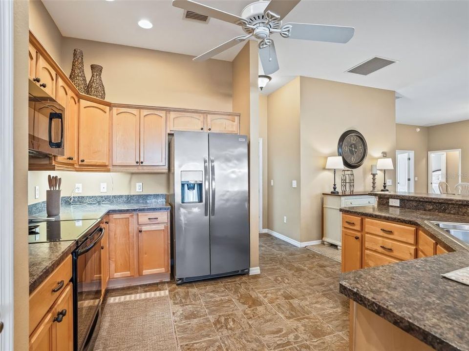 En Renta: $4,200 (3 camas, 2 baños, 1724 Pies cuadrados)