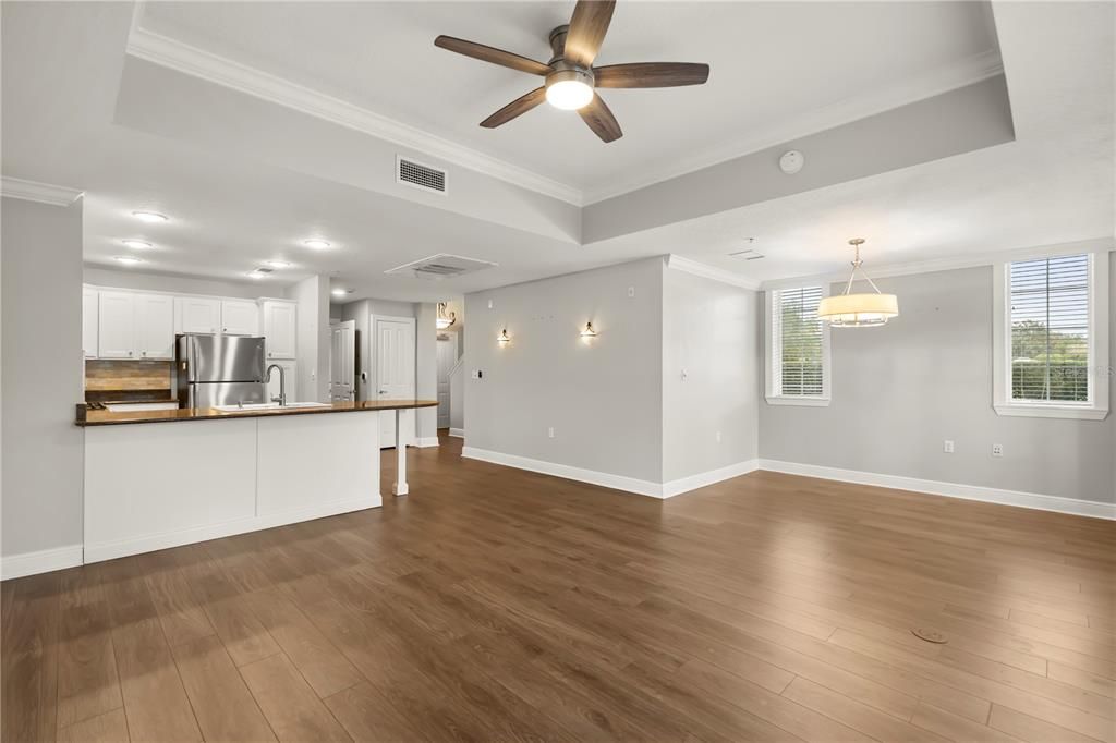 En Venta: $359,000 (3 camas, 2 baños, 2069 Pies cuadrados)