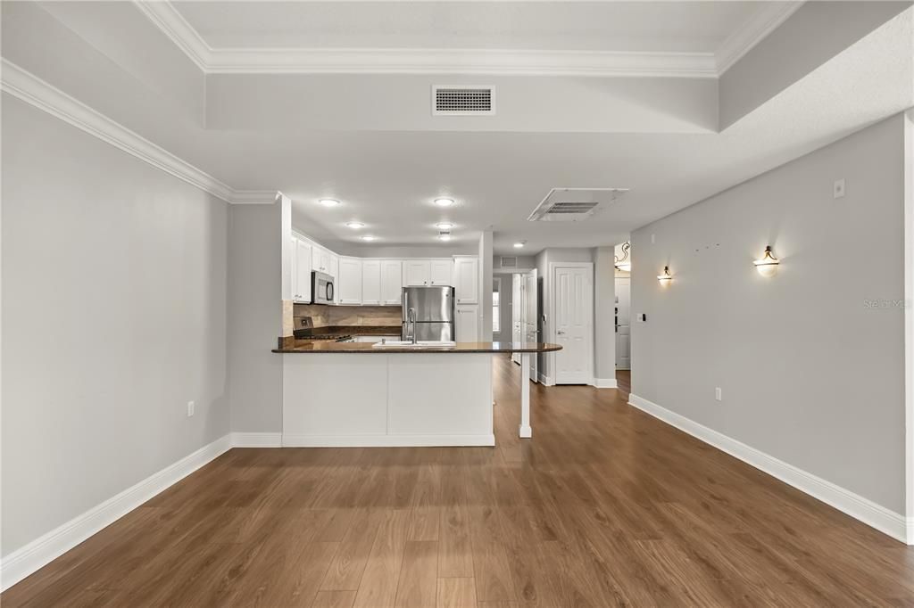 En Venta: $359,000 (3 camas, 2 baños, 2069 Pies cuadrados)