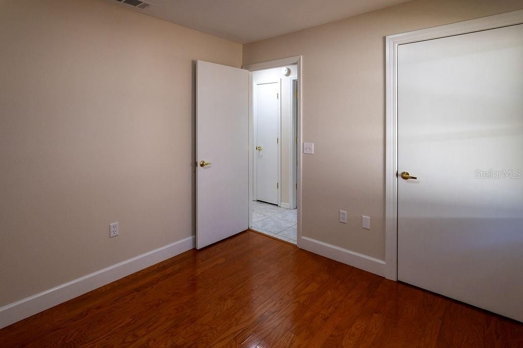 For Sale: $329,500 (4 beds, 2 baths, 1351 Square Feet)