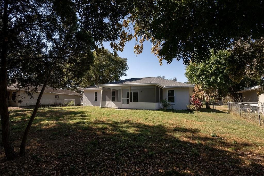 For Sale: $329,500 (4 beds, 2 baths, 1351 Square Feet)