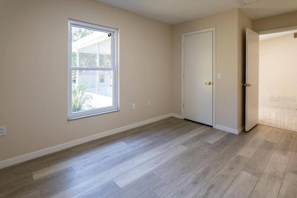 For Sale: $329,500 (4 beds, 2 baths, 1351 Square Feet)