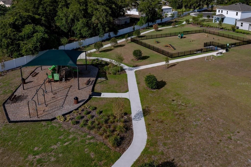 For Sale: $407,079 (3 beds, 2 baths, 1643 Square Feet)