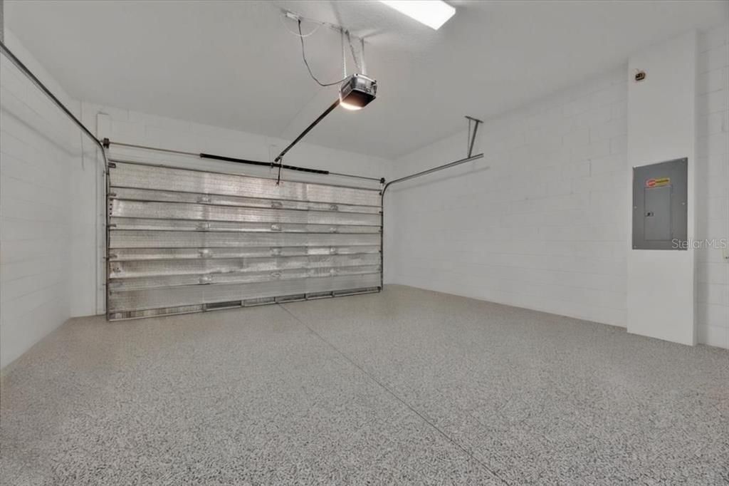 For Sale: $339,000 (2 beds, 2 baths, 1557 Square Feet)