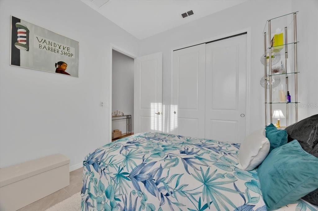 For Sale: $339,000 (2 beds, 2 baths, 1557 Square Feet)