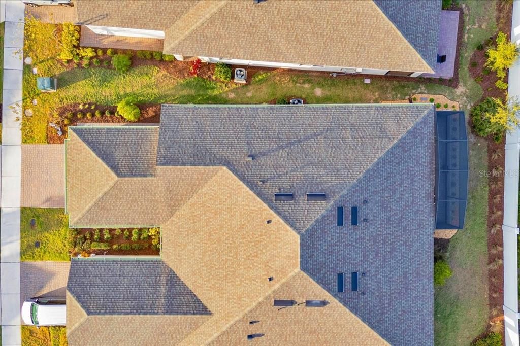 For Sale: $339,000 (2 beds, 2 baths, 1557 Square Feet)