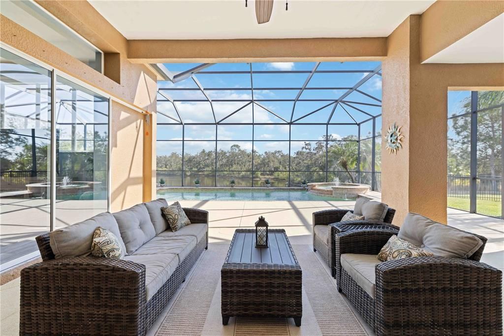 На продажу: $799,999 (5 спален, 4 ванн, 3466 Квадратных фут)