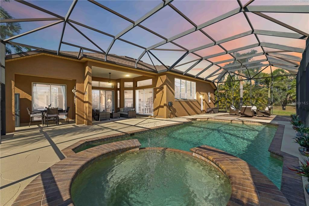 На продажу: $799,999 (5 спален, 4 ванн, 3466 Квадратных фут)