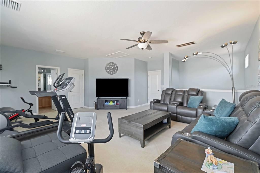 На продажу: $799,999 (5 спален, 4 ванн, 3466 Квадратных фут)