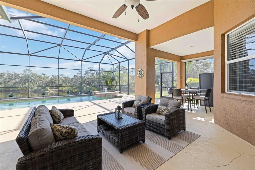 На продажу: $799,999 (5 спален, 4 ванн, 3466 Квадратных фут)