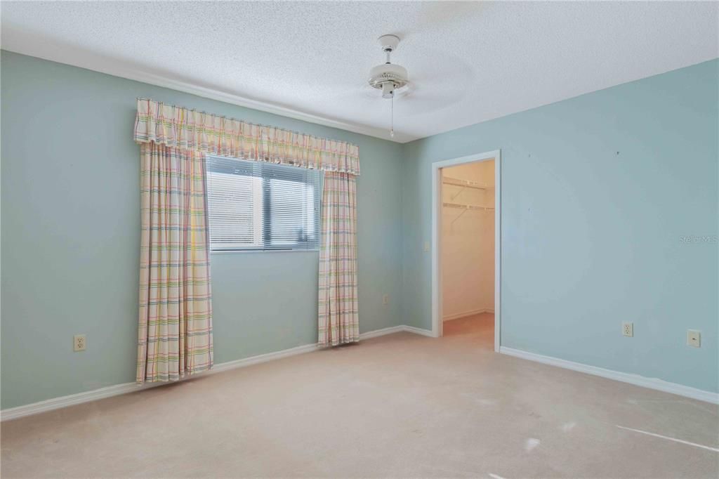 На продажу: $375,000 (3 спален, 2 ванн, 2147 Квадратных фут)