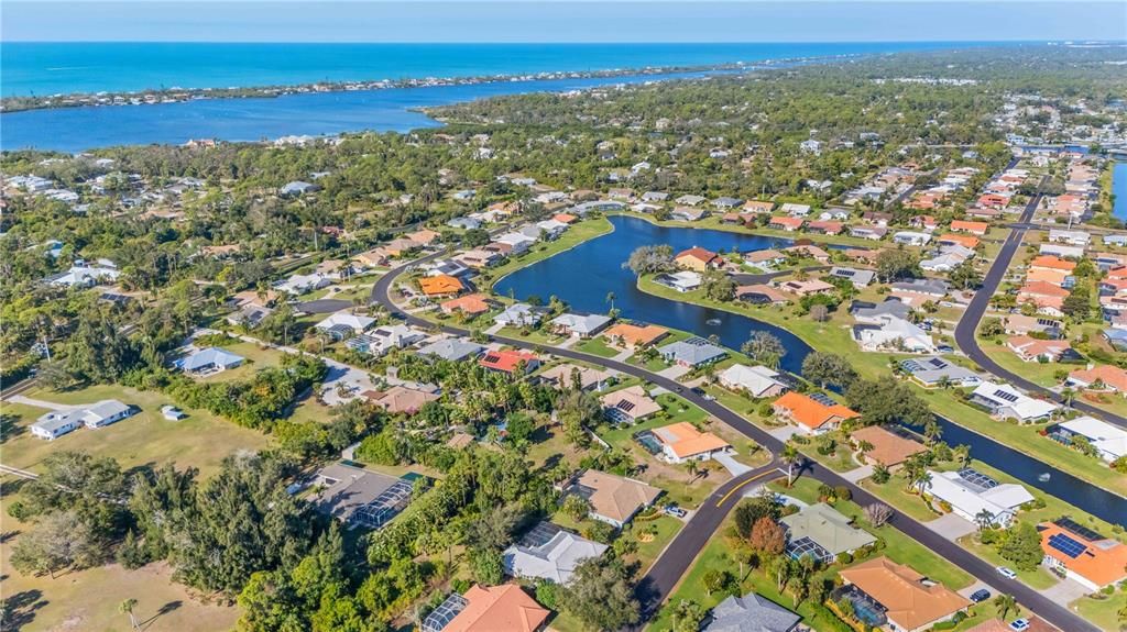 На продажу: $375,000 (3 спален, 2 ванн, 2147 Квадратных фут)