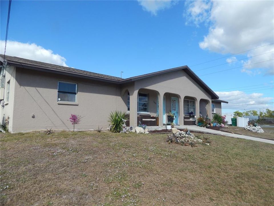 For Sale: $300,000 (4 beds, 0 baths, 1536 Square Feet)