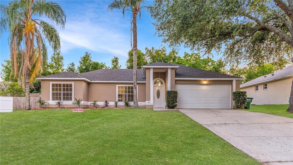 For Sale: $300,000 (3 beds, 2 baths, 1732 Square Feet)