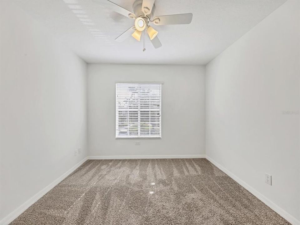 For Rent: $1,895 (3 beds, 2 baths, 1261 Square Feet)