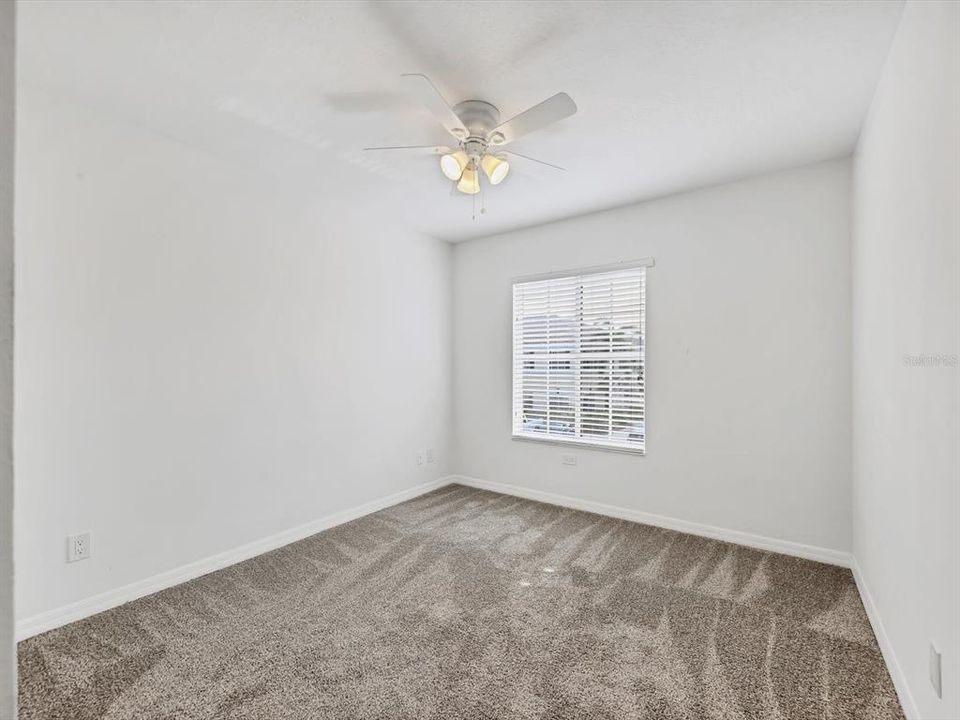 For Rent: $1,895 (3 beds, 2 baths, 1261 Square Feet)