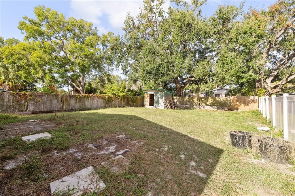 В аренду: $1,800 (2 спален, 1 ванн, 901 Квадратных фут)